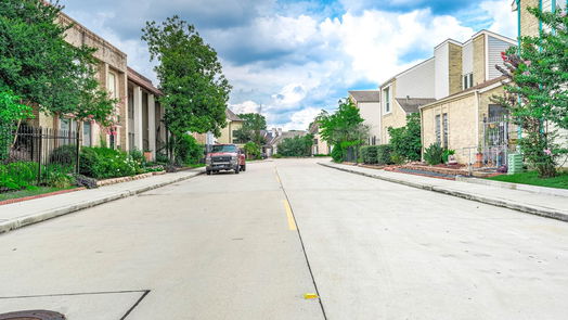 Houston 2-story, 4-bed 9429 Denbury Way-idx