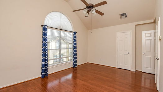 Houston 3-story, 3-bed 3008 Clearview Circle-idx