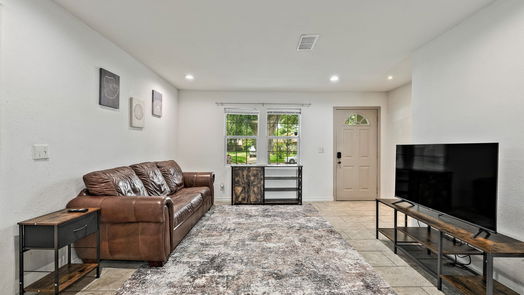 Houston null-story, 3-bed 9703 Chatfield Street-idx