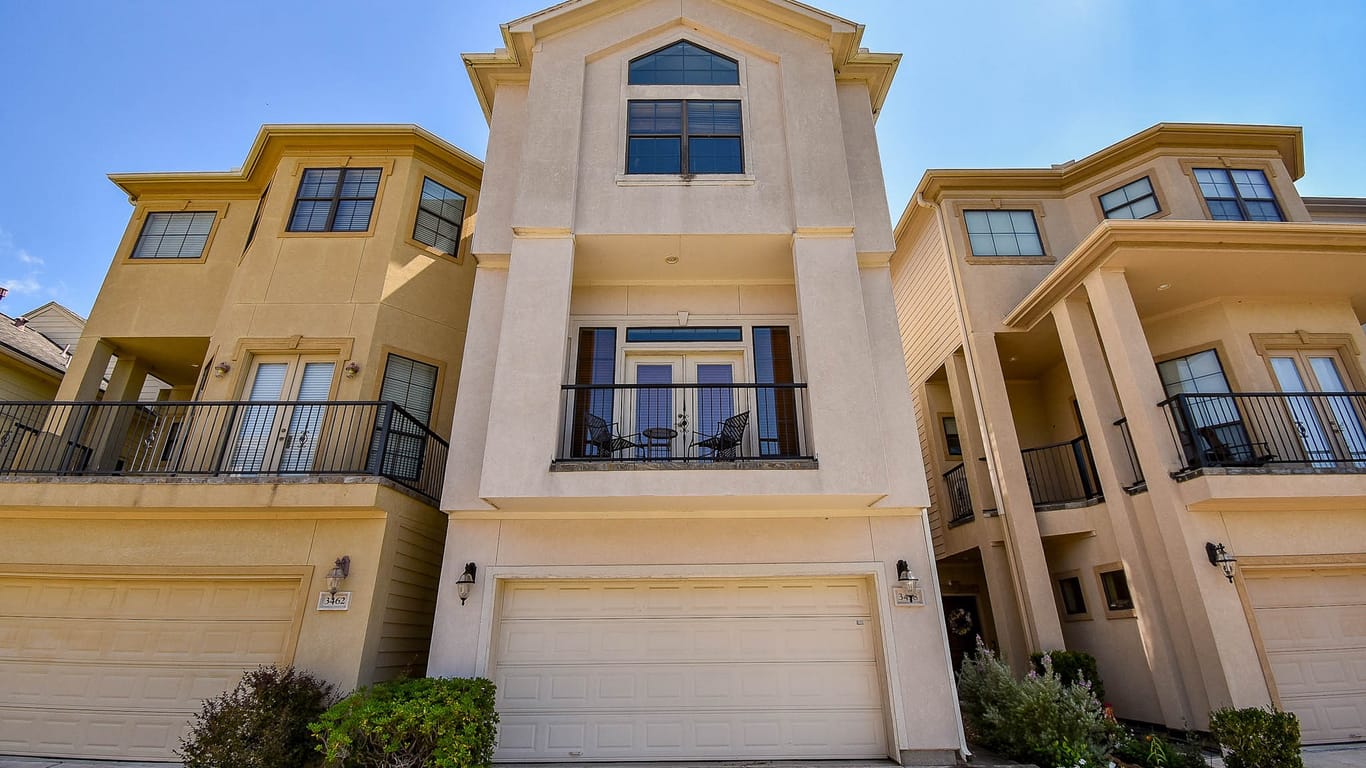 Houston 3-story, 3-bed 3458 Clearview Villa Way-idx