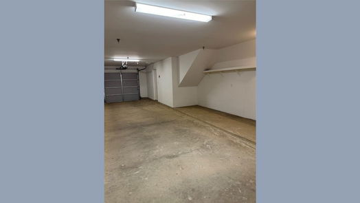 Houston 3-story, 2-bed 11315 Main Street 204-idx