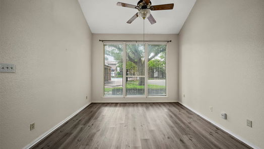 Houston 2-story, 2-bed 2601 Braeswood S 606-idx