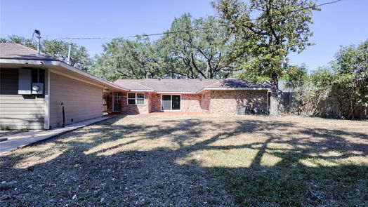 Houston 1-story, 3-bed 3707 Woodvalley Drive-idx