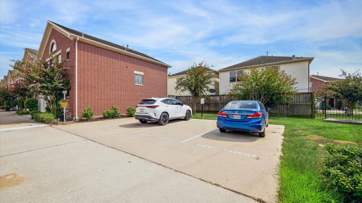 Houston 3-story, 2-bed 11315 Main Aspen Drive 1205-idx