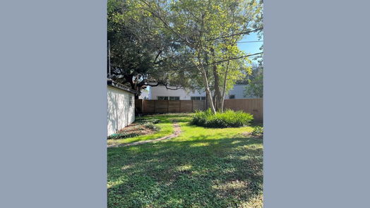 Houston null-story, 2-bed 10309 Bassoon Drive-idx