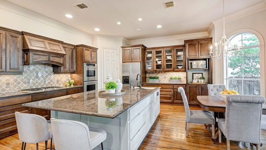 Houston 2-story, 5-bed 3110 Glen Haven Boulevard-idx