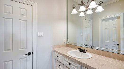 Houston 2-story, 5-bed 3110 Glen Haven Boulevard-idx