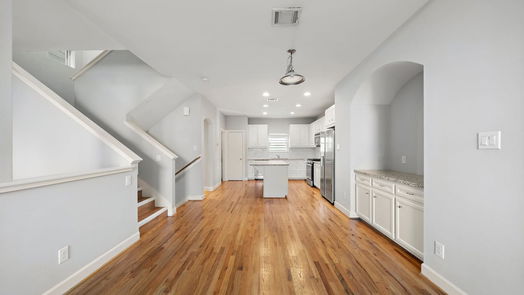 Houston 3-story, 3-bed 3620 Main Plaza Drive-idx