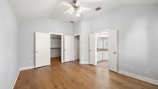 Houston 3-story, 3-bed 3620 Main Plaza Drive-idx