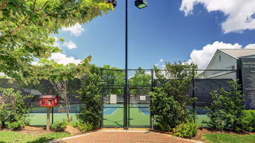 Southside Place 4-story, 4-bed 75 Crain Square Boulevard-idx