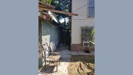 Houston 1-story, 3-bed 2210 Hardy Street-idx