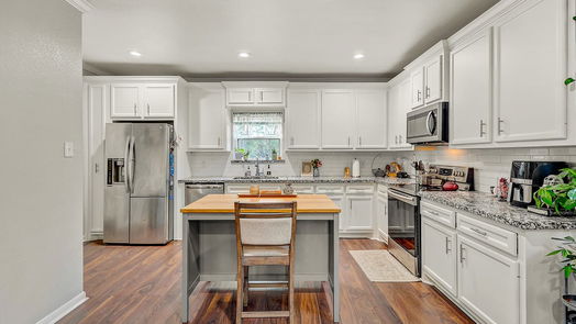 Houston 1-story, 3-bed 3917 Falls Street-idx