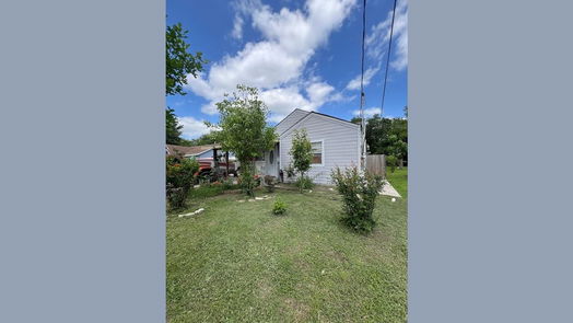 Houston 1-story, 3-bed 6009 Crane Street-idx