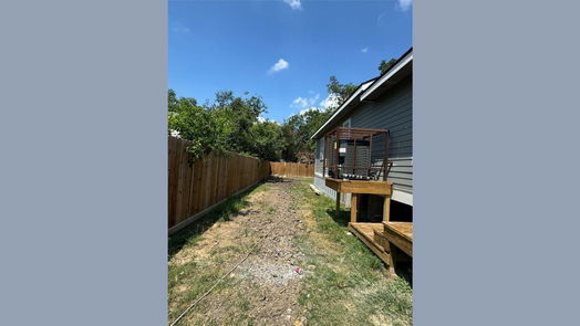 Houston 1-story, 3-bed 4501 Hirsch Road-idx