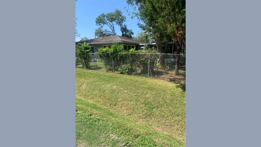Houston null-story, 3-bed 3823 Crandon Street-idx