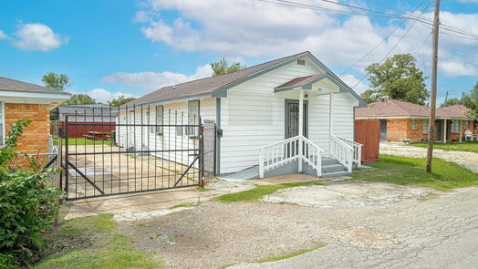 Houston 1-story, 4-bed 4515 Salina Street-idx