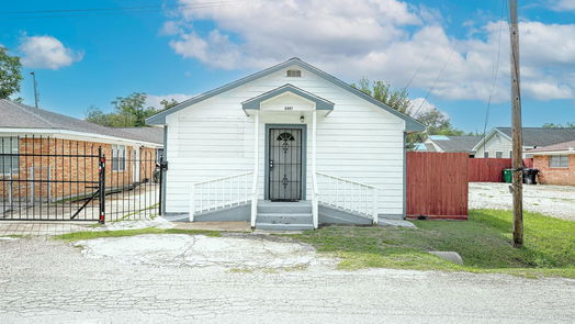 Houston 1-story, 4-bed 4515 Salina Street-idx