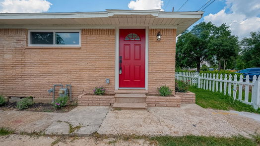 Houston 1-story, 3-bed 4510 Courtney Street-idx