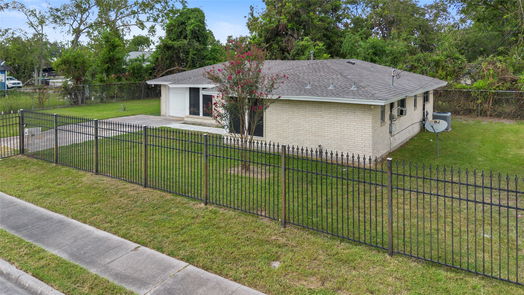 Houston 1-story, 3-bed 4111 Rand Street-idx