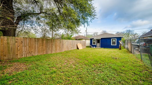 Houston 1-story, 2-bed 3710 Cactus Street-idx