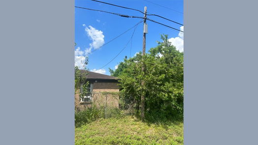 Houston 1-story, 3-bed 3819 King Street-idx