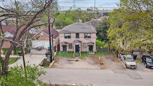 Houston 2-story, 2-bed 3213 Des Chaumes Street-idx