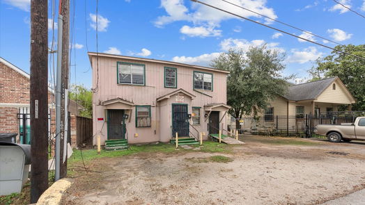 Houston 2-story, 2-bed 3213 Des Chaumes Street-idx