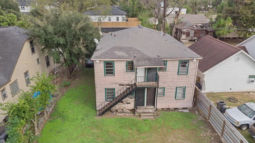 Houston 2-story, 2-bed 3213 Des Chaumes Street-idx