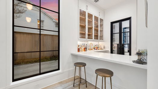 Houston 3-story, 4-bed 3623 Overbrook Lane-idx