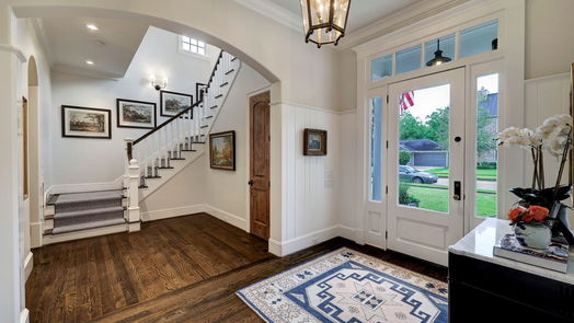 Houston 3-story, 5-bed 4036 W Main Street-idx