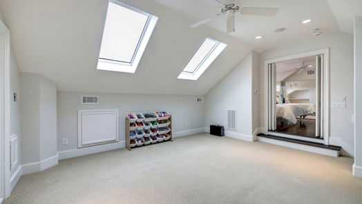 Houston 3-story, 5-bed 4036 W Main Street-idx