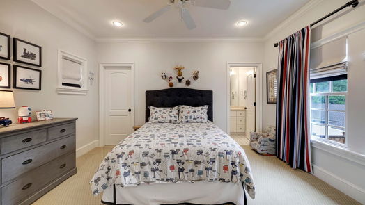 Houston 3-story, 5-bed 4036 W Main Street-idx