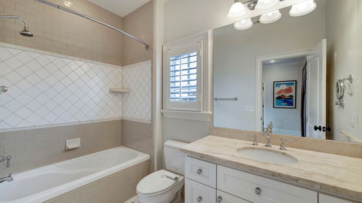 Houston 3-story, 5-bed 4036 W Main Street-idx