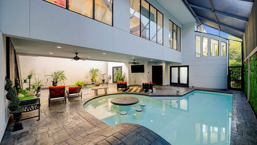 Houston 3-story, 4-bed 3104 Alabama Court-idx