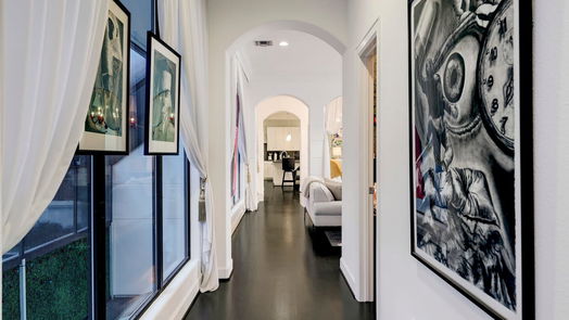 Houston 3-story, 4-bed 3104 Alabama Court-idx