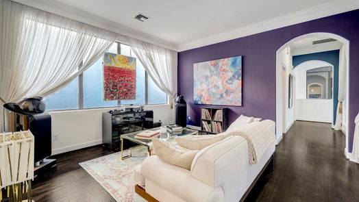 Houston 3-story, 4-bed 3104 Alabama Court-idx