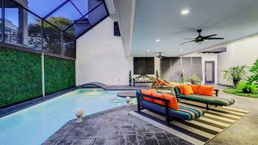 Houston 3-story, 4-bed 3104 Alabama Court-idx