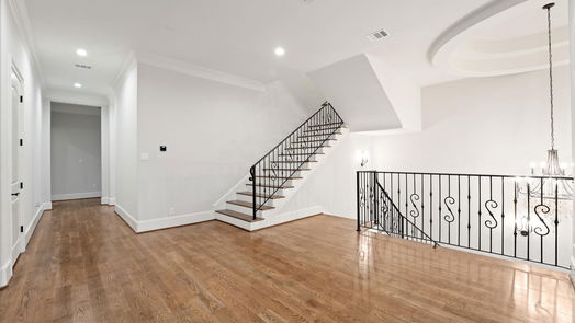 Houston 3-story, 5-bed 2607 Eastgrove Lane-idx