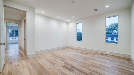 Houston 3-story, 5-bed 3424 Overbrook Lane-idx