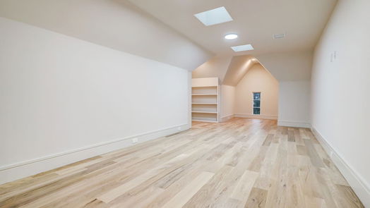 Houston 3-story, 5-bed 3424 Overbrook Lane-idx