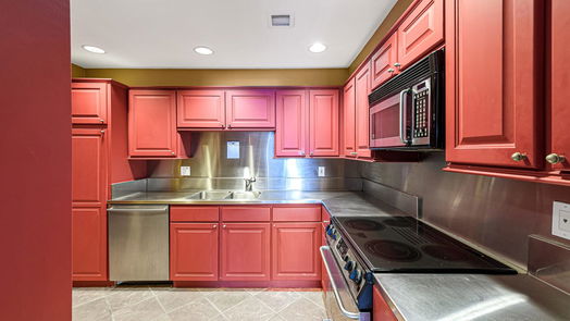 Houston null-story, 2-bed 49 Briar Hollow Lane 1901-idx