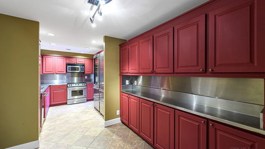 Houston null-story, 2-bed 49 Briar Hollow Lane 1901-idx