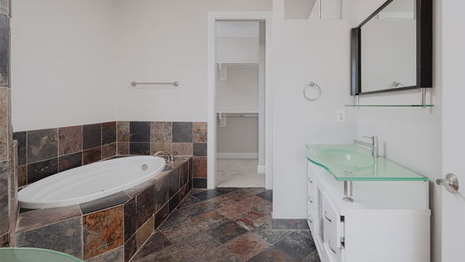 Houston null-story, 2-bed 2211 Briarglen Dr 502-idx