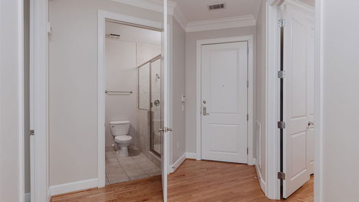 Houston null-story, 2-bed 2211 Briarglen Dr 502-idx