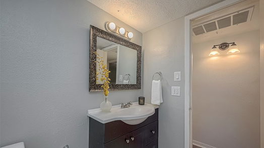 Houston 1-story, 2-bed 3224 Timmons Lane 147-idx