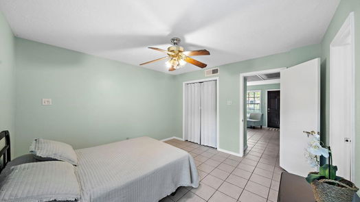 Houston 1-story, 1-bed 3224 Timmons Lane 135-idx