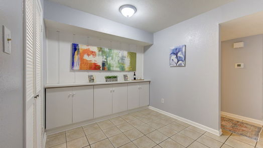 Houston 1-story, 1-bed 4633 Wild Indigo Street 528-idx