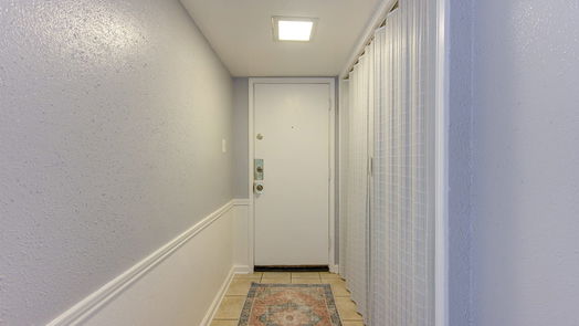 Houston 1-story, 1-bed 4633 Wild Indigo Street 528-idx