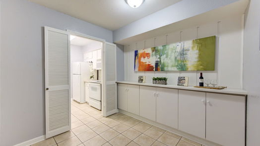 Houston 1-story, 1-bed 4633 Wild Indigo Street 528-idx