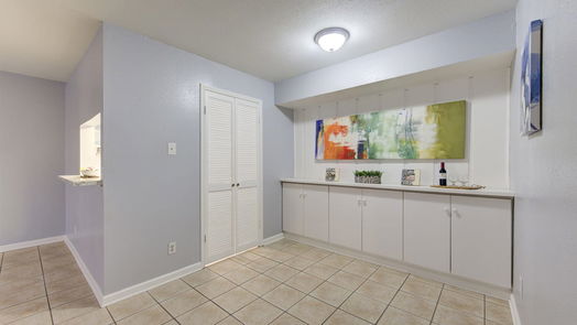 Houston 1-story, 1-bed 4633 Wild Indigo Street 528-idx